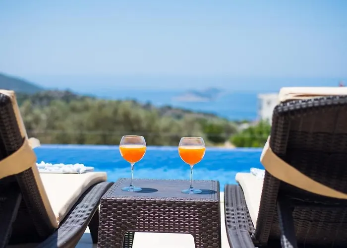 Villa 2 Bedroom Secluded With Private Pool Hot Tub Kalkan