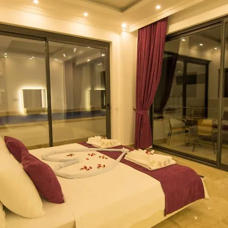 2 Bedroom Secluded With Private Pool Hot Tub 빌라 *
