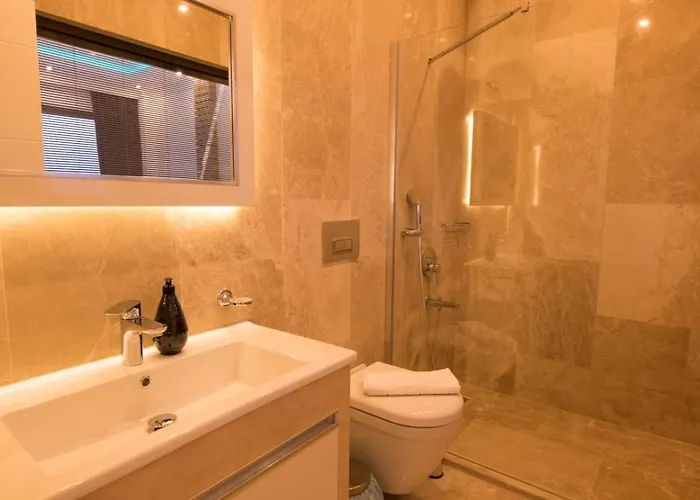 2 Bedroom Secluded With Private Pool Hot Tub